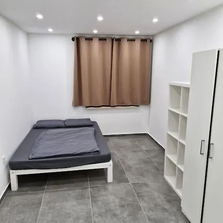 3 Zimmer In - Messe Duesseldorf *